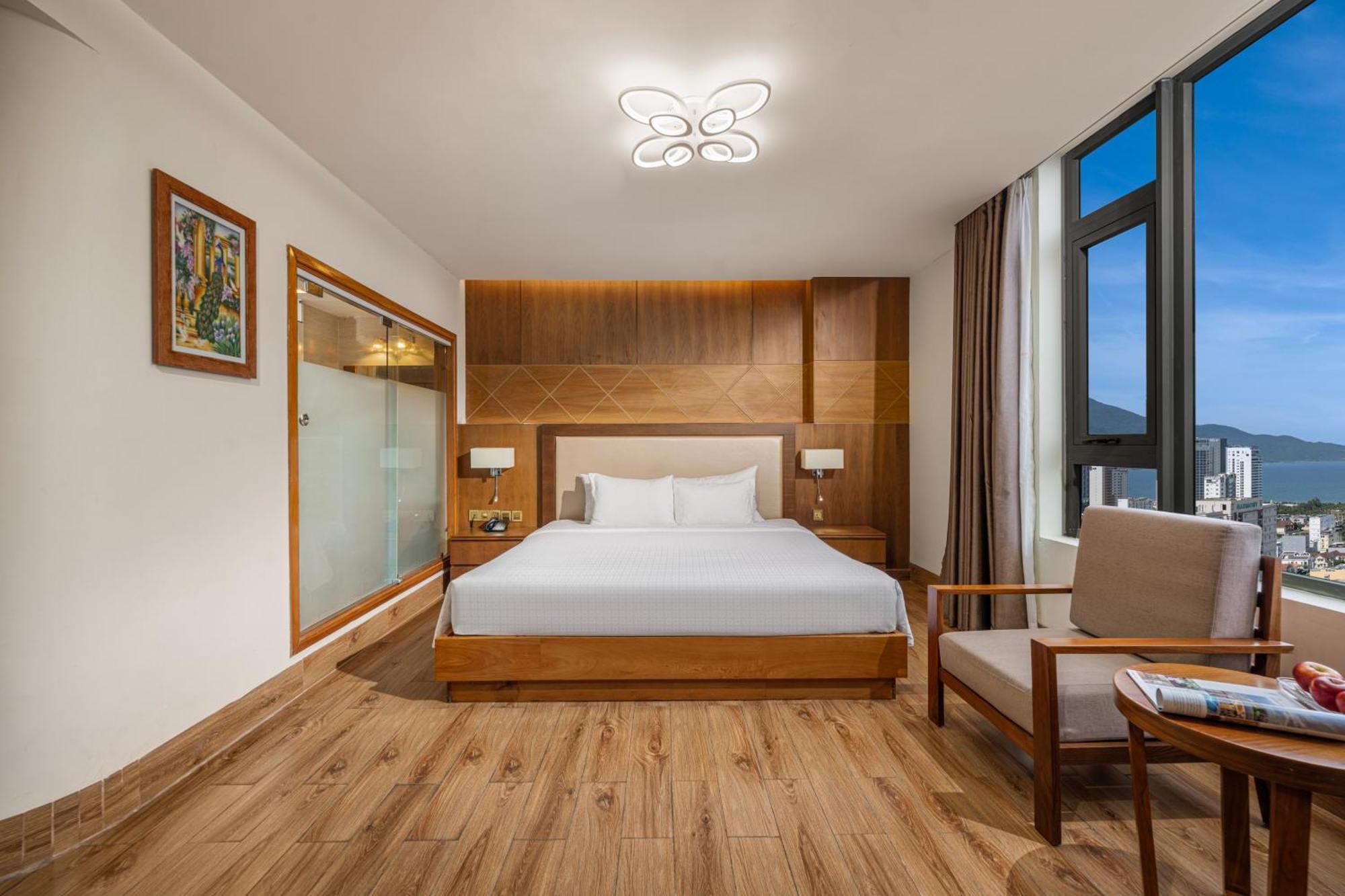 Nhu Minh Plaza Danang Hotel Екстериор снимка