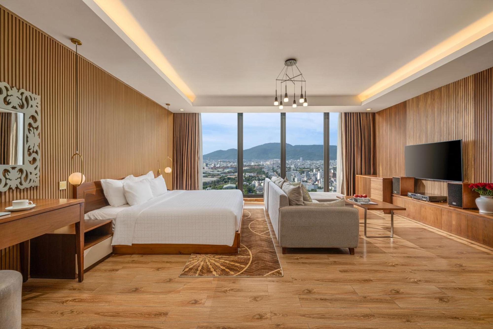 Nhu Minh Plaza Danang Hotel Екстериор снимка