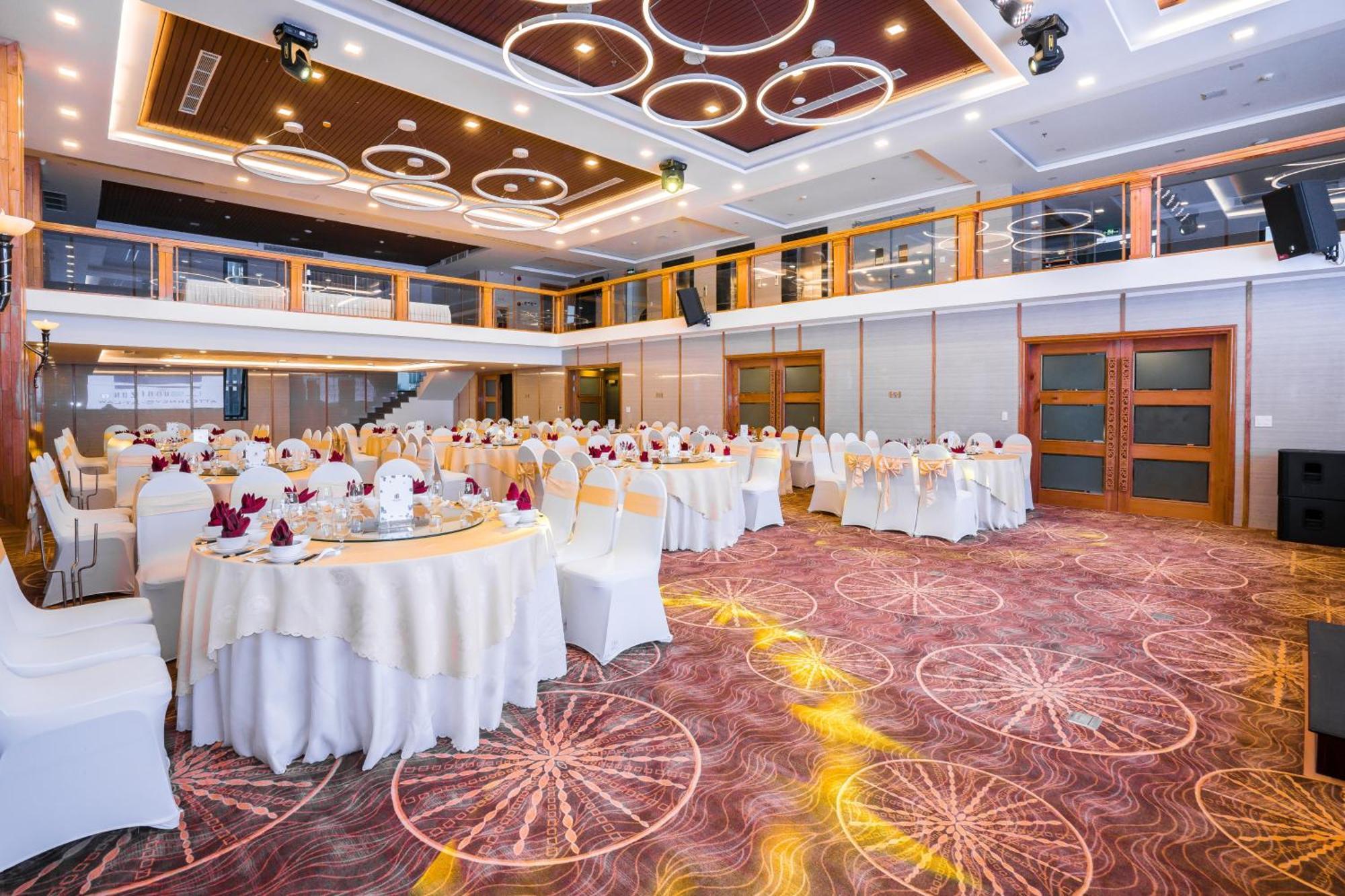 Nhu Minh Plaza Danang Hotel Екстериор снимка